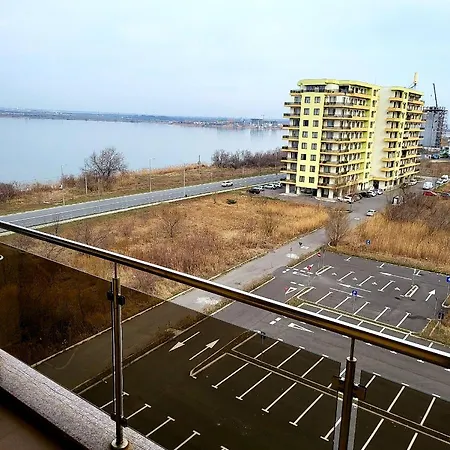아파트 Apartament Sophia Summerland *