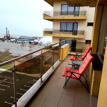 아파트 Apartament Sophia Summerland 마마이아
